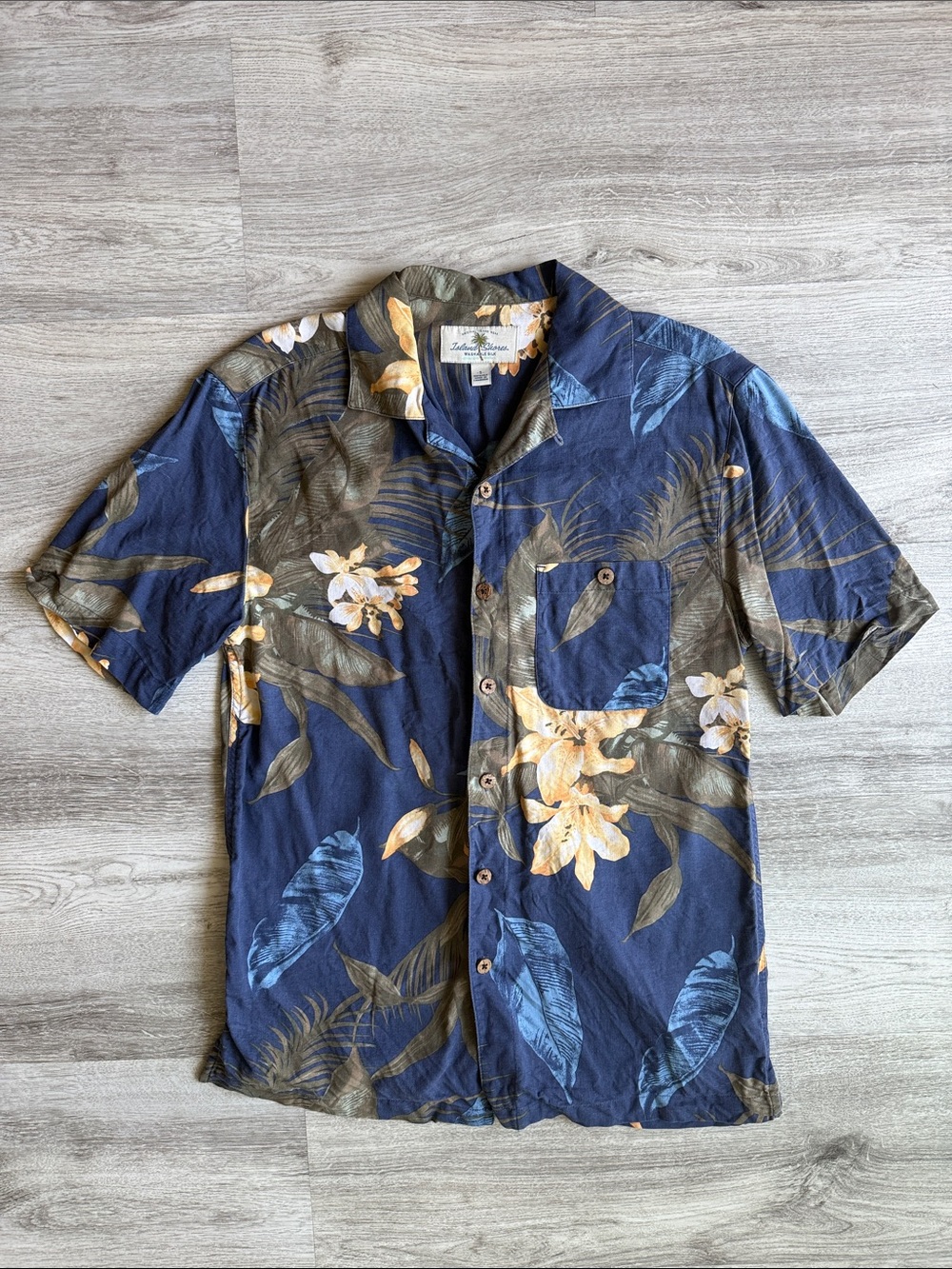 Island Shores Blue Floral Button-Up Hawaiian Shirt, 100% Silk, Small